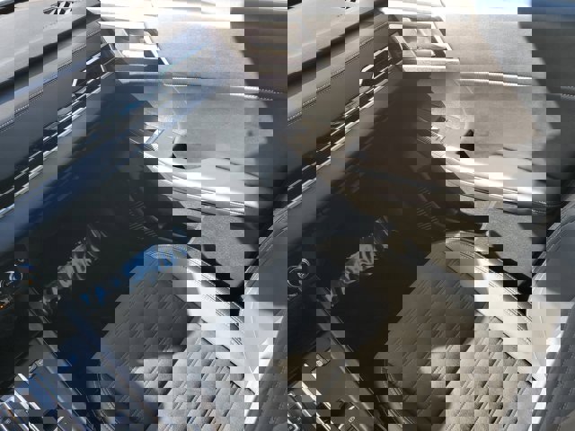 Used 2024 Mitsubishi Outlander SE image 9