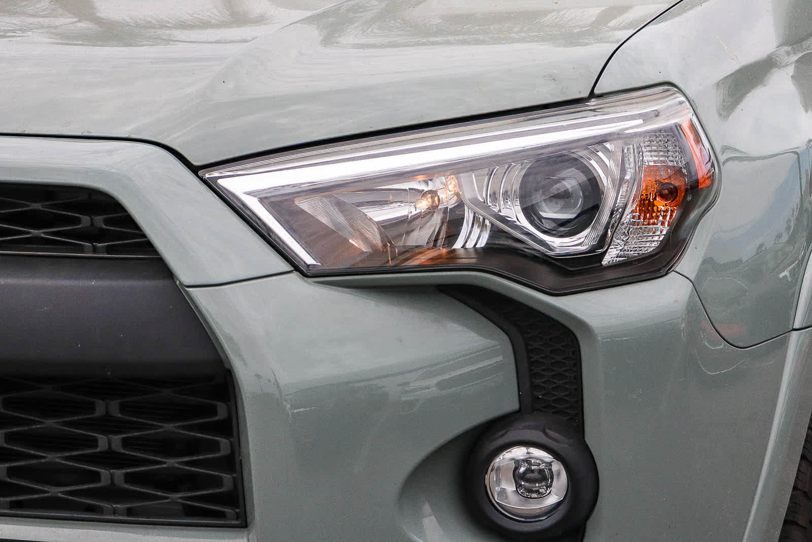 Used 2021 Toyota 4Runner TRD Pro AWD/4WD image 2