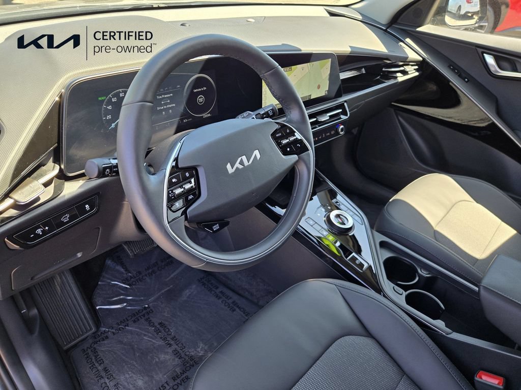Certified 2024 Kia Niro Wind w/ Wind Preserve Package FWD image 11