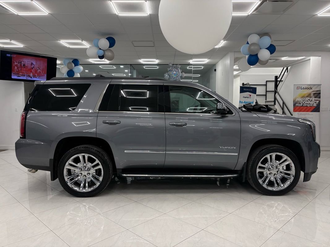 Used 2018 GMC Yukon SLT w/ Premium Edition image 5