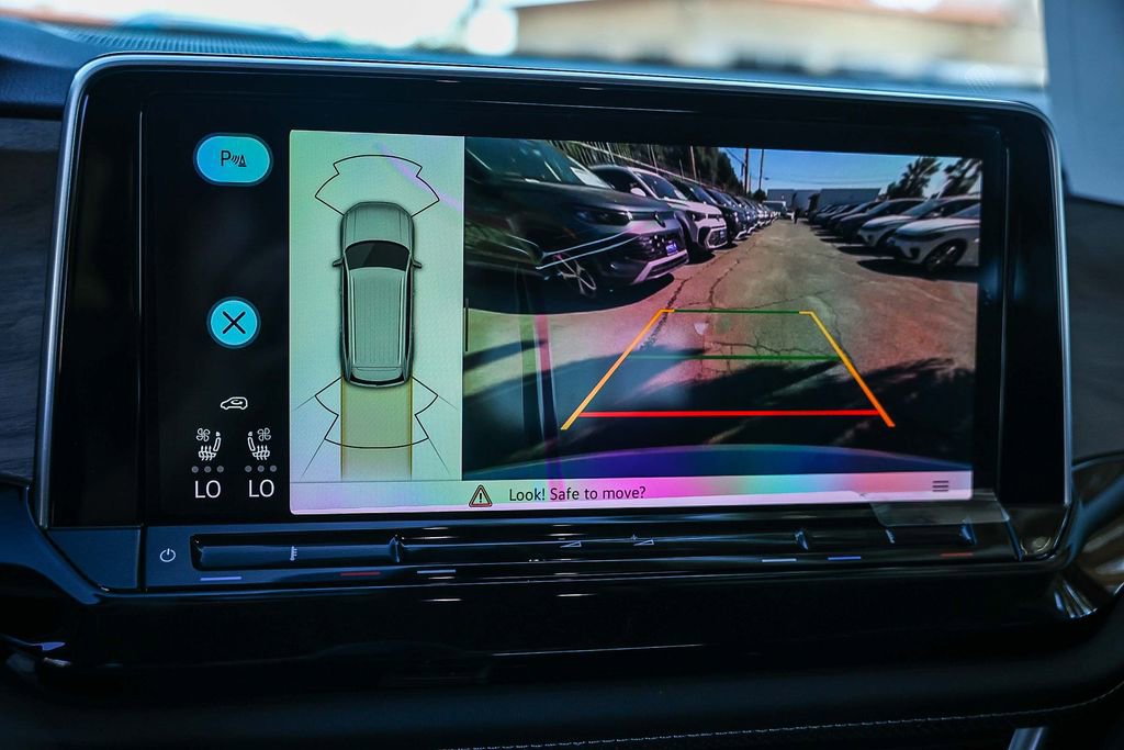 New 2026 Volkswagen Atlas SE image 37