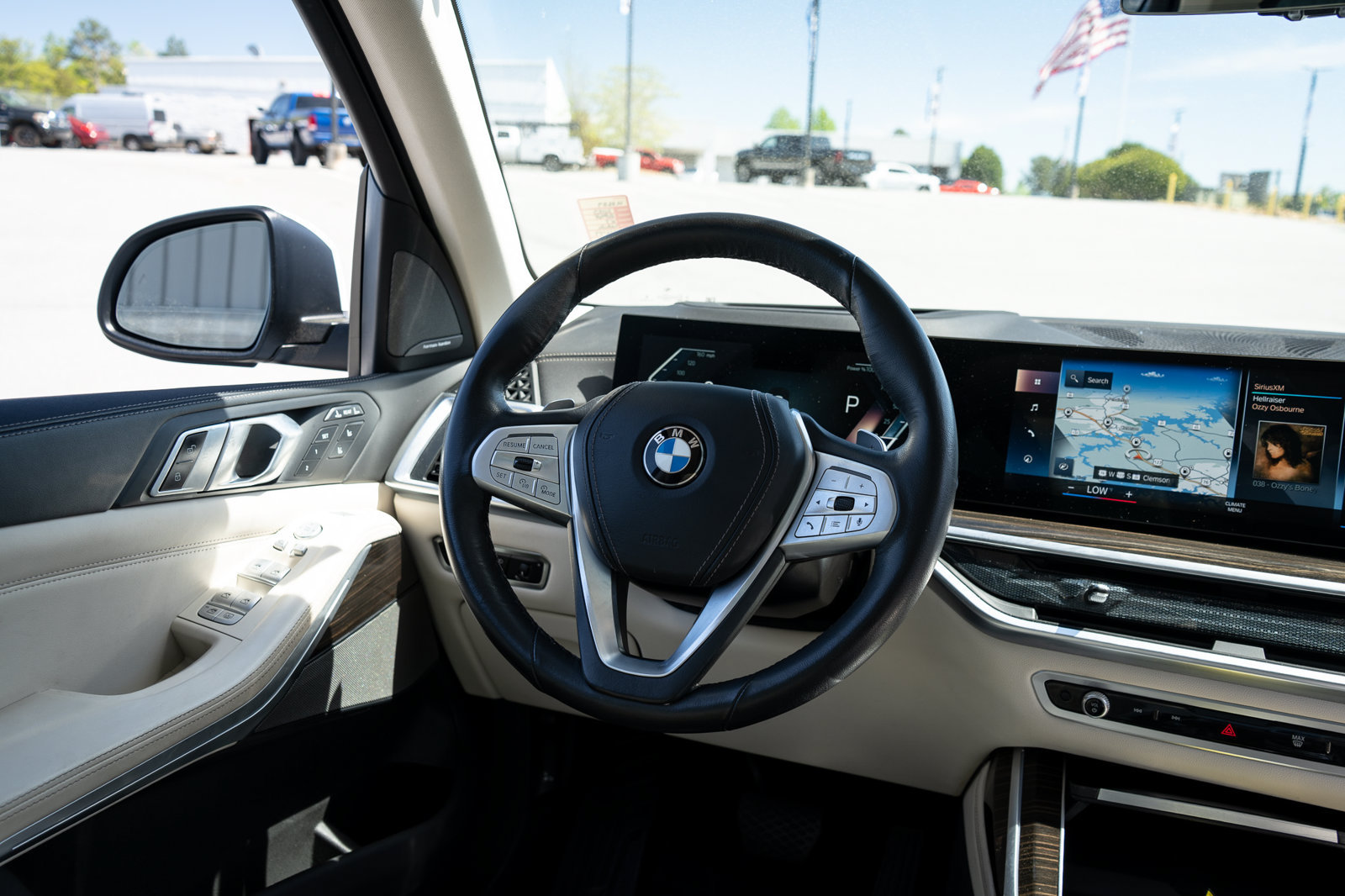 Used 2023 BMW X7 xDrive40i w/ Executive Package AWD/4WD image 34