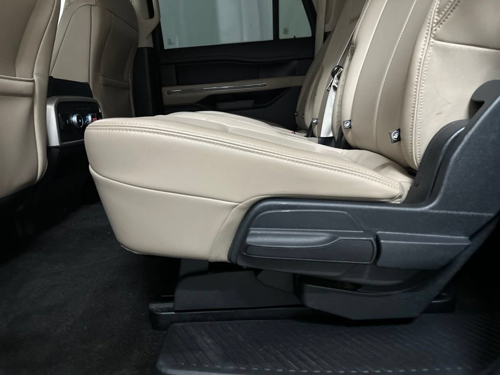 Used 2023 Ford Expedition Max XLT RWD image 44