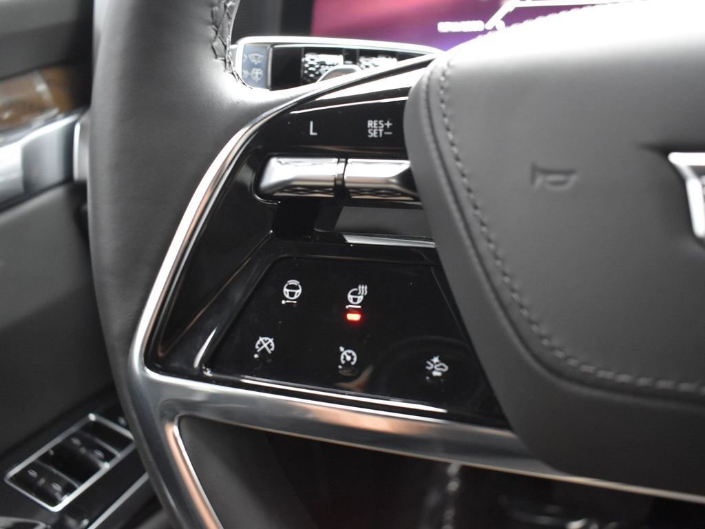 Certified 2026 Cadillac Escalade Platinum Sport image 16