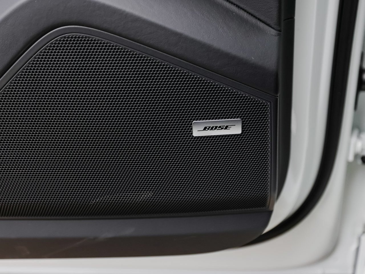 New 2026 Porsche Cayenne S AWD/4WD image 22