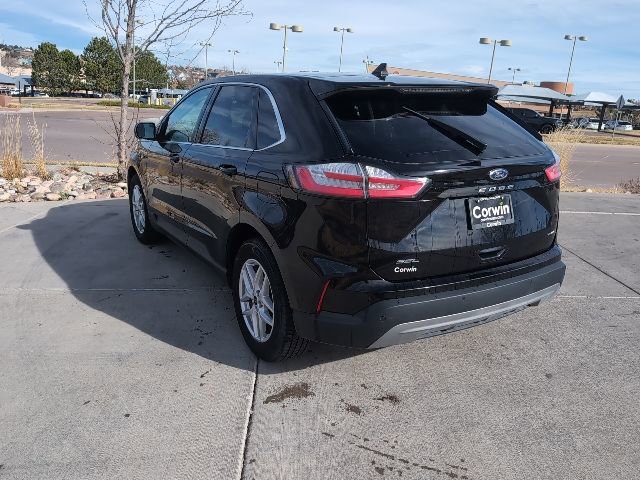 Used 2024 Ford Edge SEL image 5