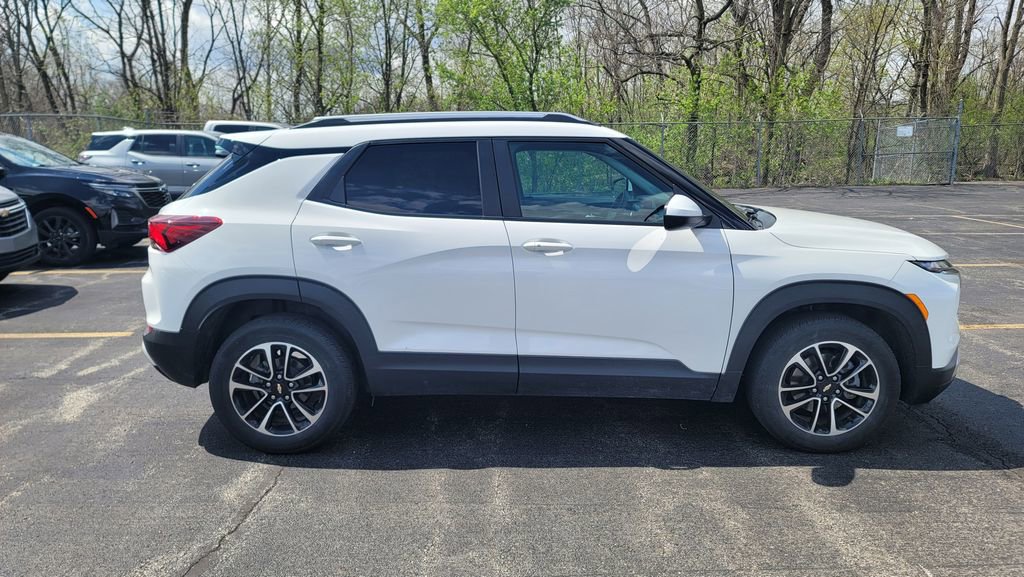 Used 2024 Chevrolet TrailBlazer LT FWD image 7