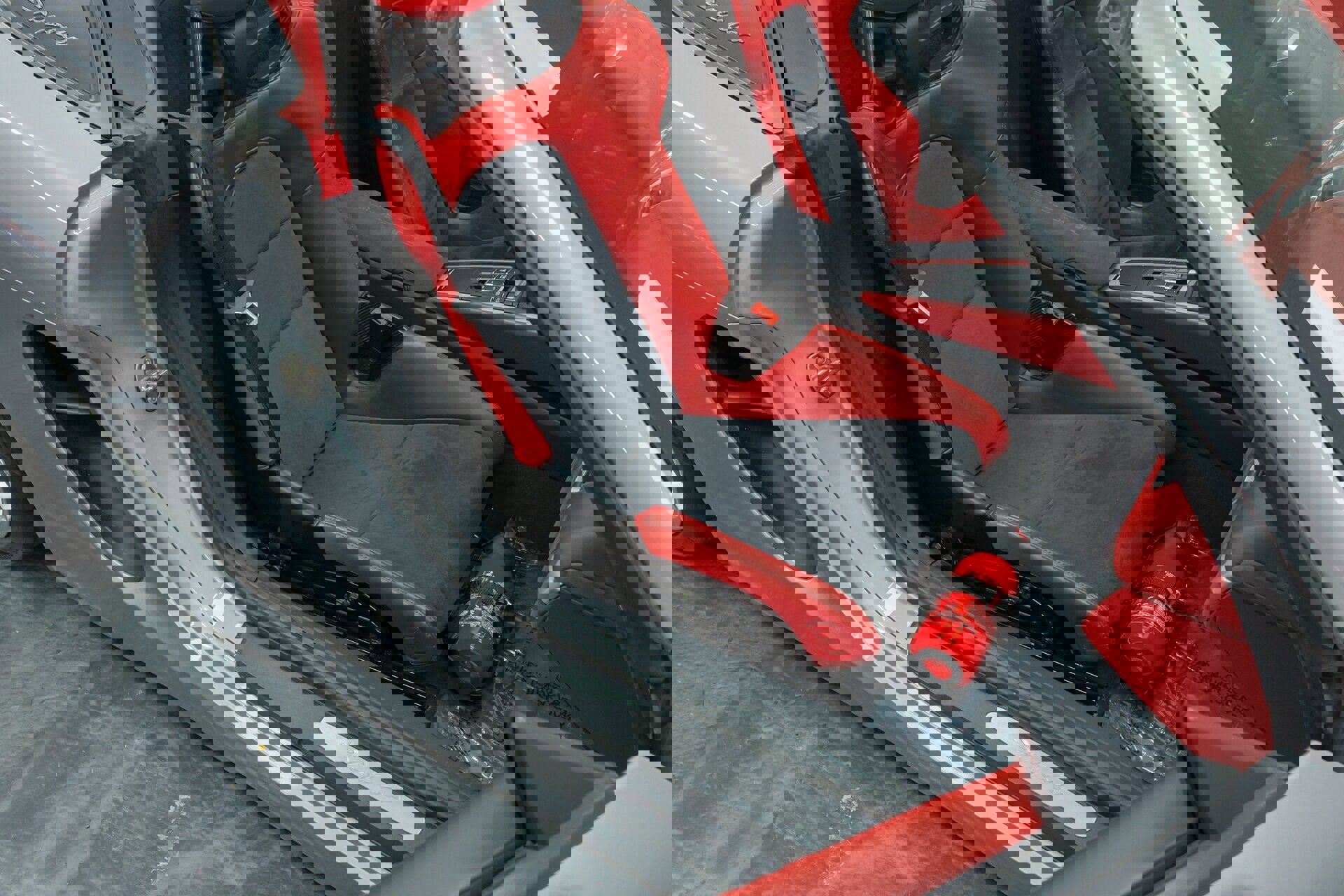 Used 2016 Porsche Boxster Spyder image 88