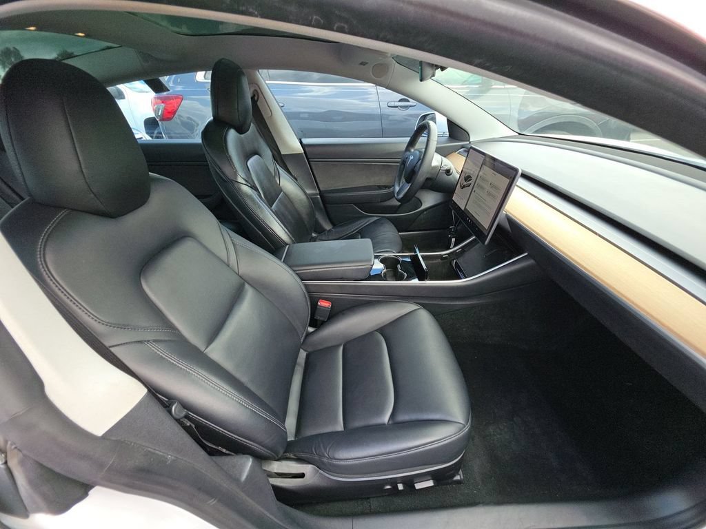 Used 2020 Tesla Model 3 Long Range AWD/4WD image 3