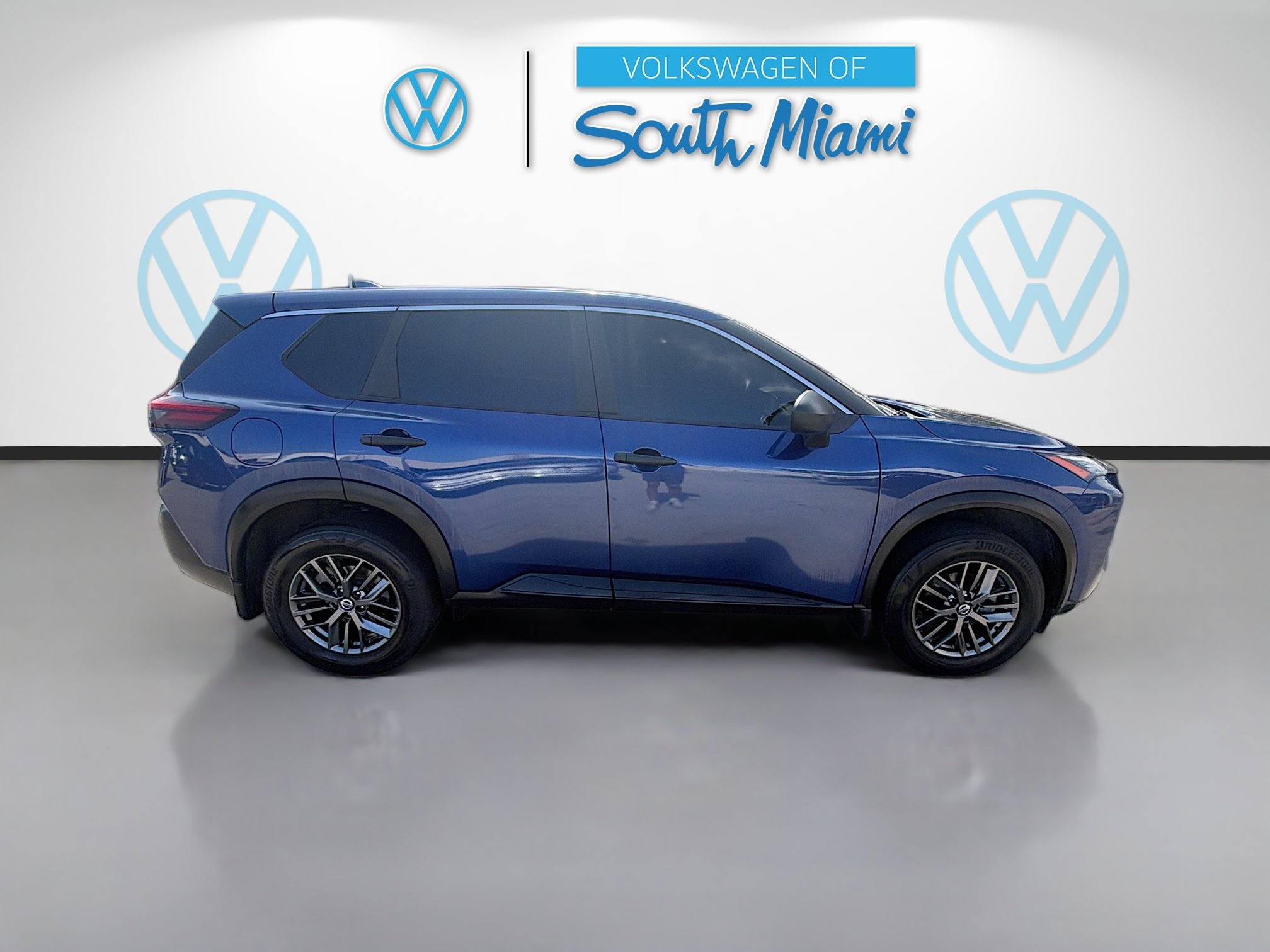 Used 2021 Nissan Rogue S FWD image 8