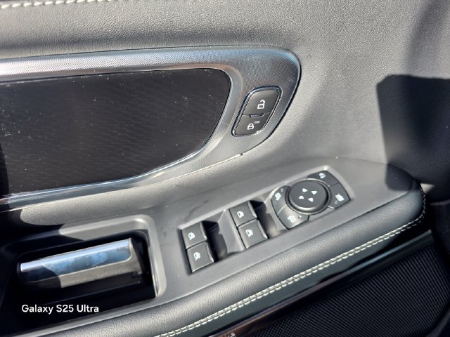 New 2027 Ford Expedition Platinum w/ Stealth Appearance Package RWD image 34