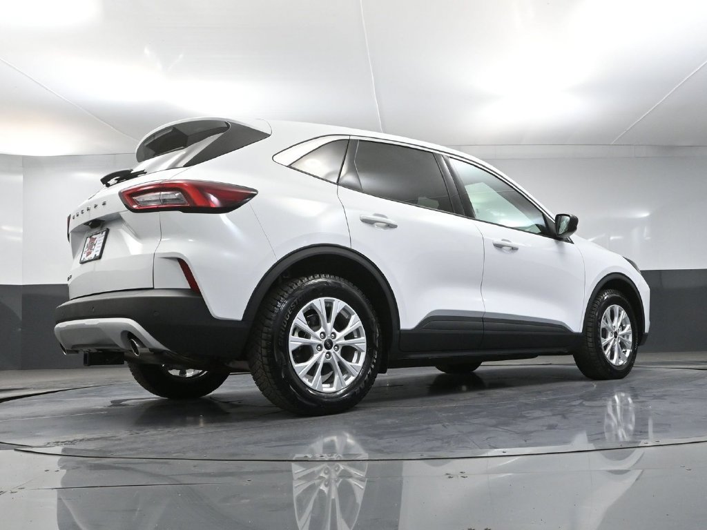 Used 2023 Ford Escape Active w/ Cold Weather Package FWD image 42