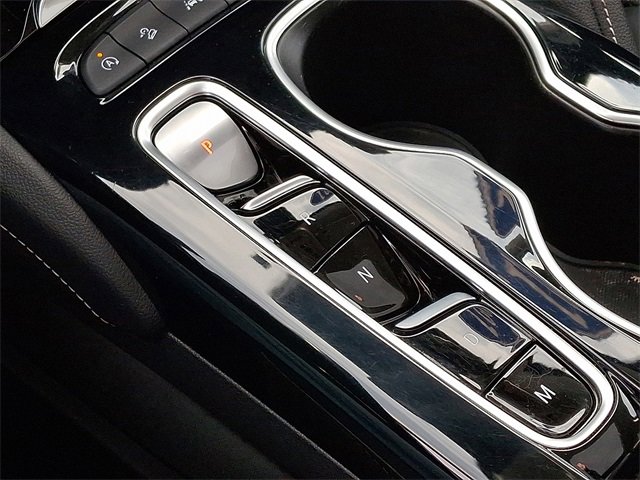 Used 2021 Buick Envision Essence w/ Technology Package I image 18