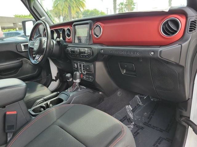 Used 2020 Jeep Wrangler Rubicon w/ Steel Bumper Group AWD/4WD image 16