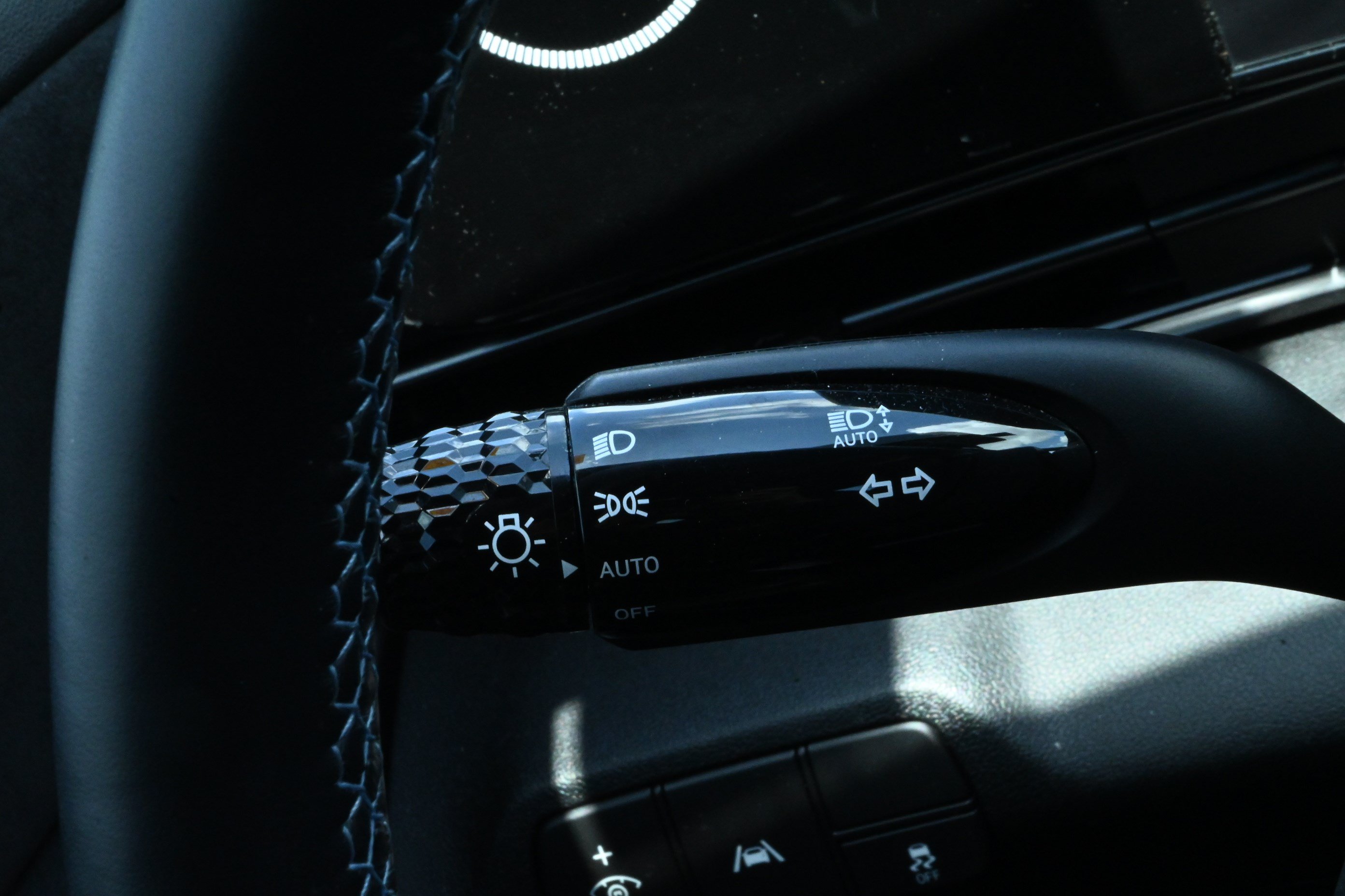 Used 2022 Hyundai Elantra N FWD image 31
