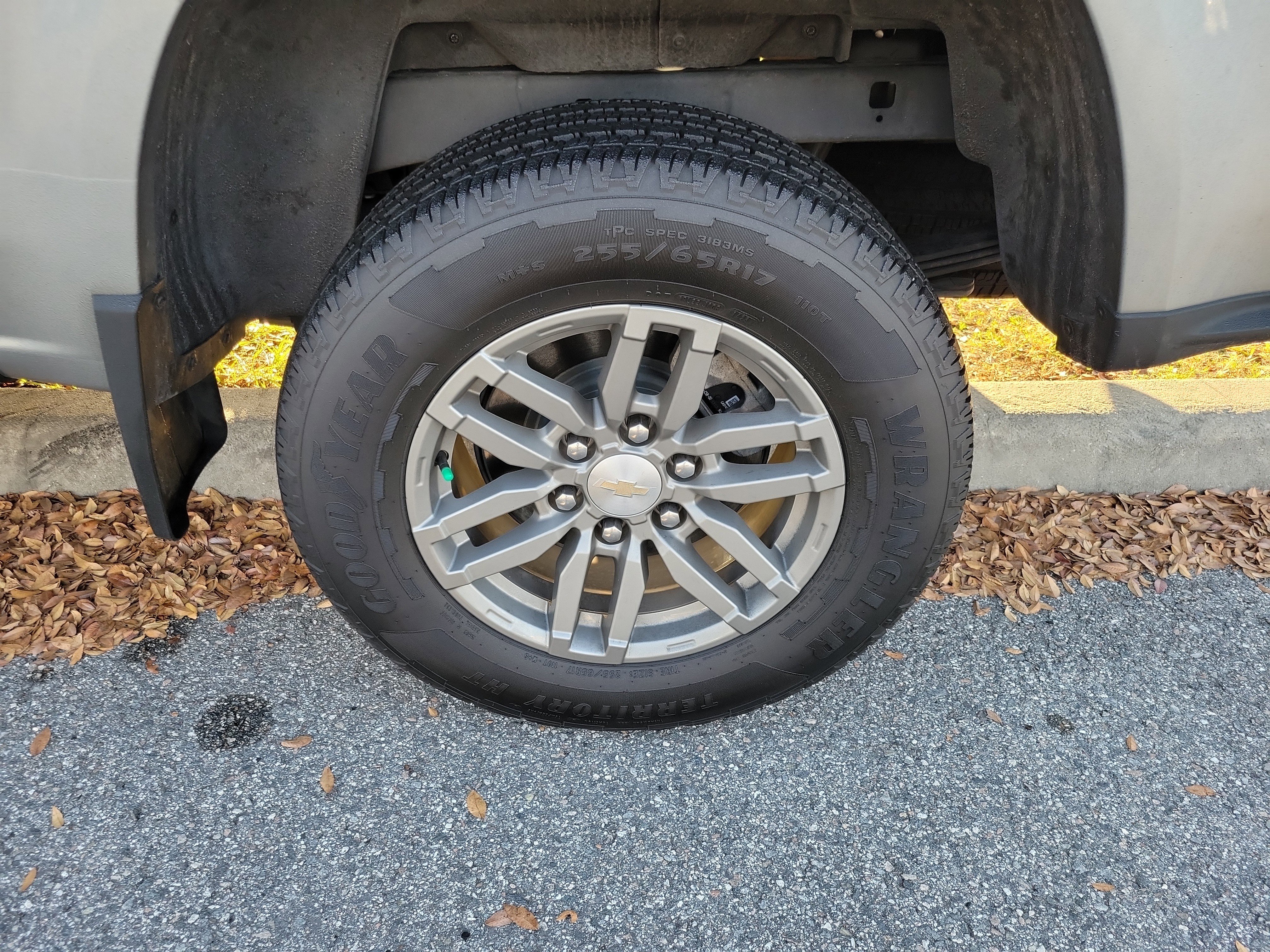 Used 2023 Chevrolet Colorado LT w/ LT Convenience Package image 23