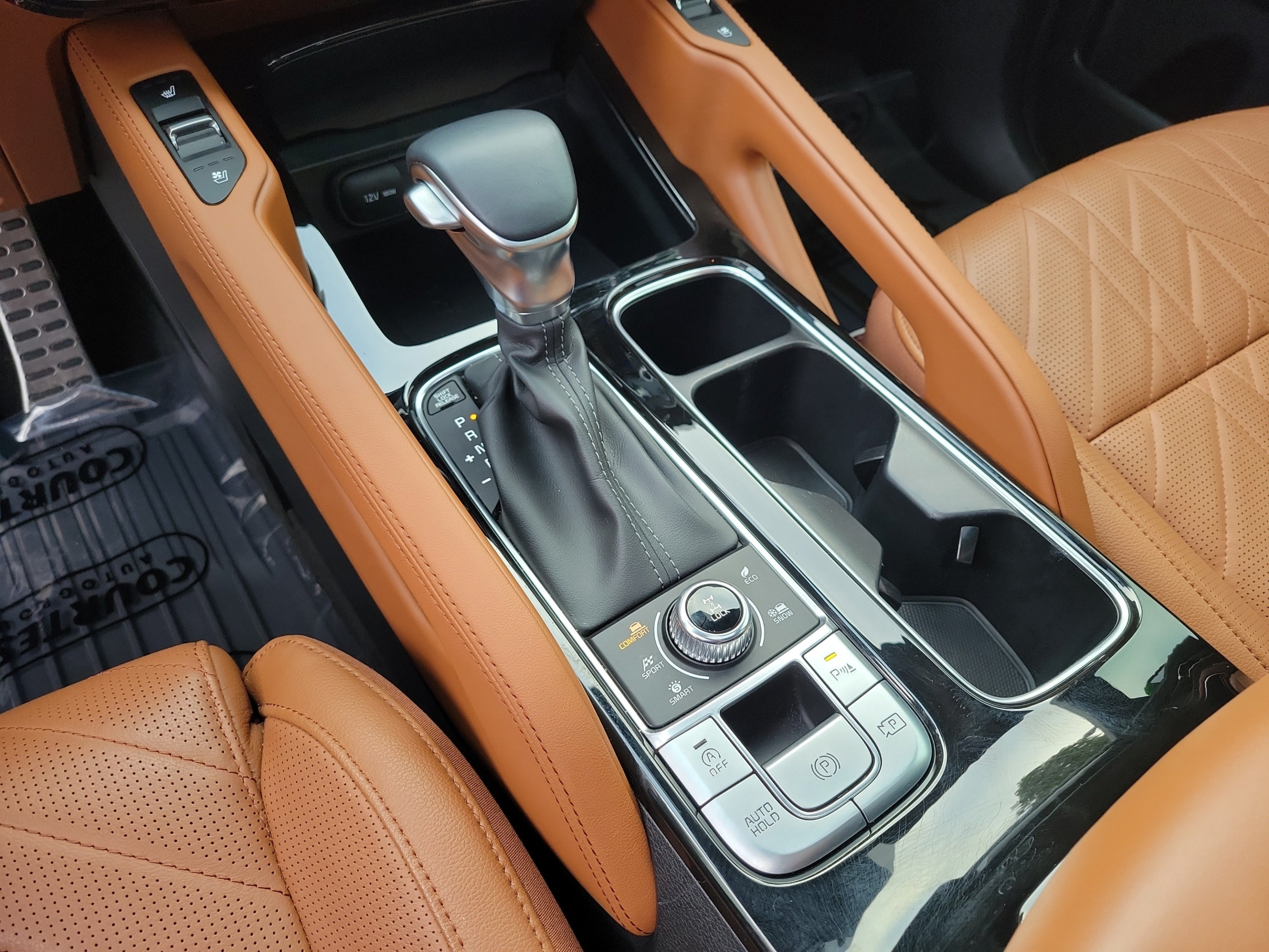 Certified 2025 Kia Telluride SX X-Line AWD/4WD image 24