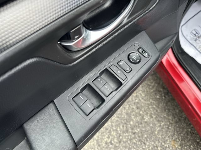 Used 2024 Honda CR-V EX image 17