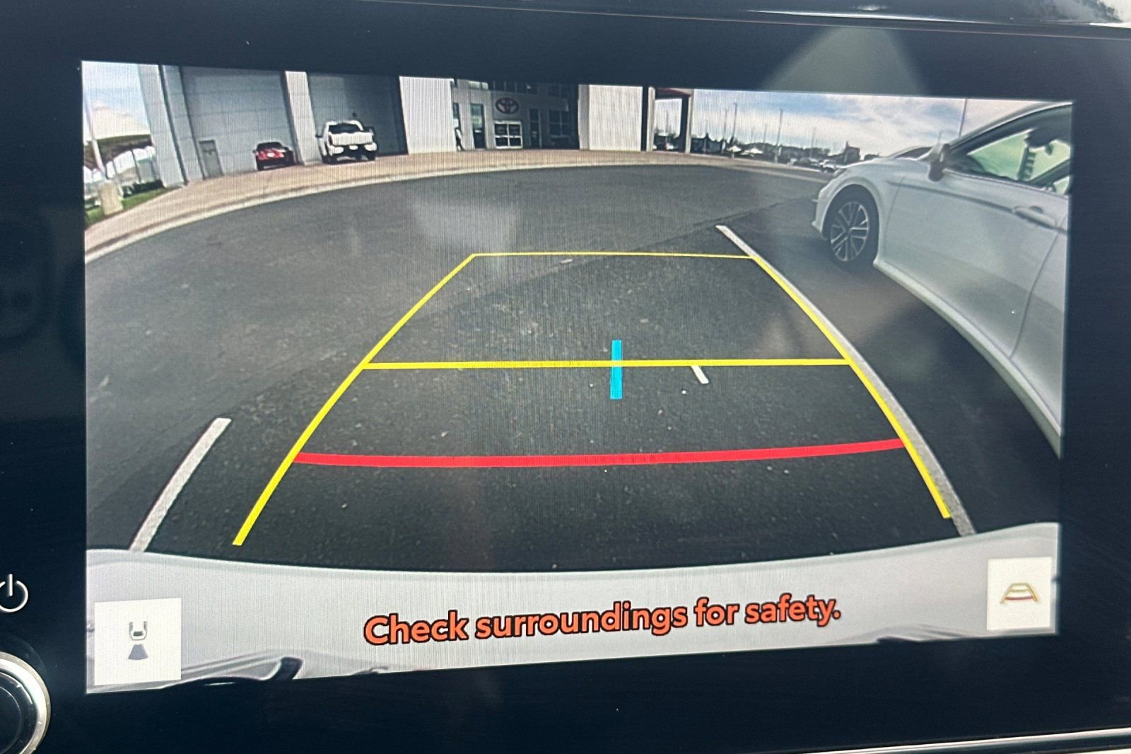 Certified 2025 Toyota Camry SE image 23