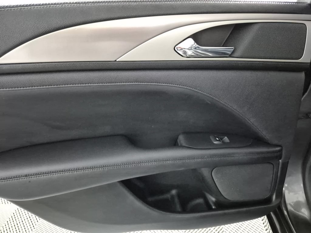 Used 2018 Lincoln MKZ Premiere w/ Magnetic Appearance Package FWD image 24