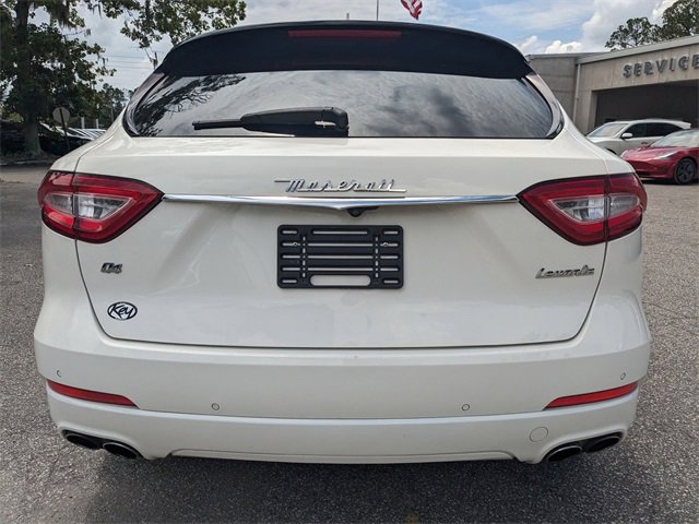 Used 2019 Maserati Levante image 5