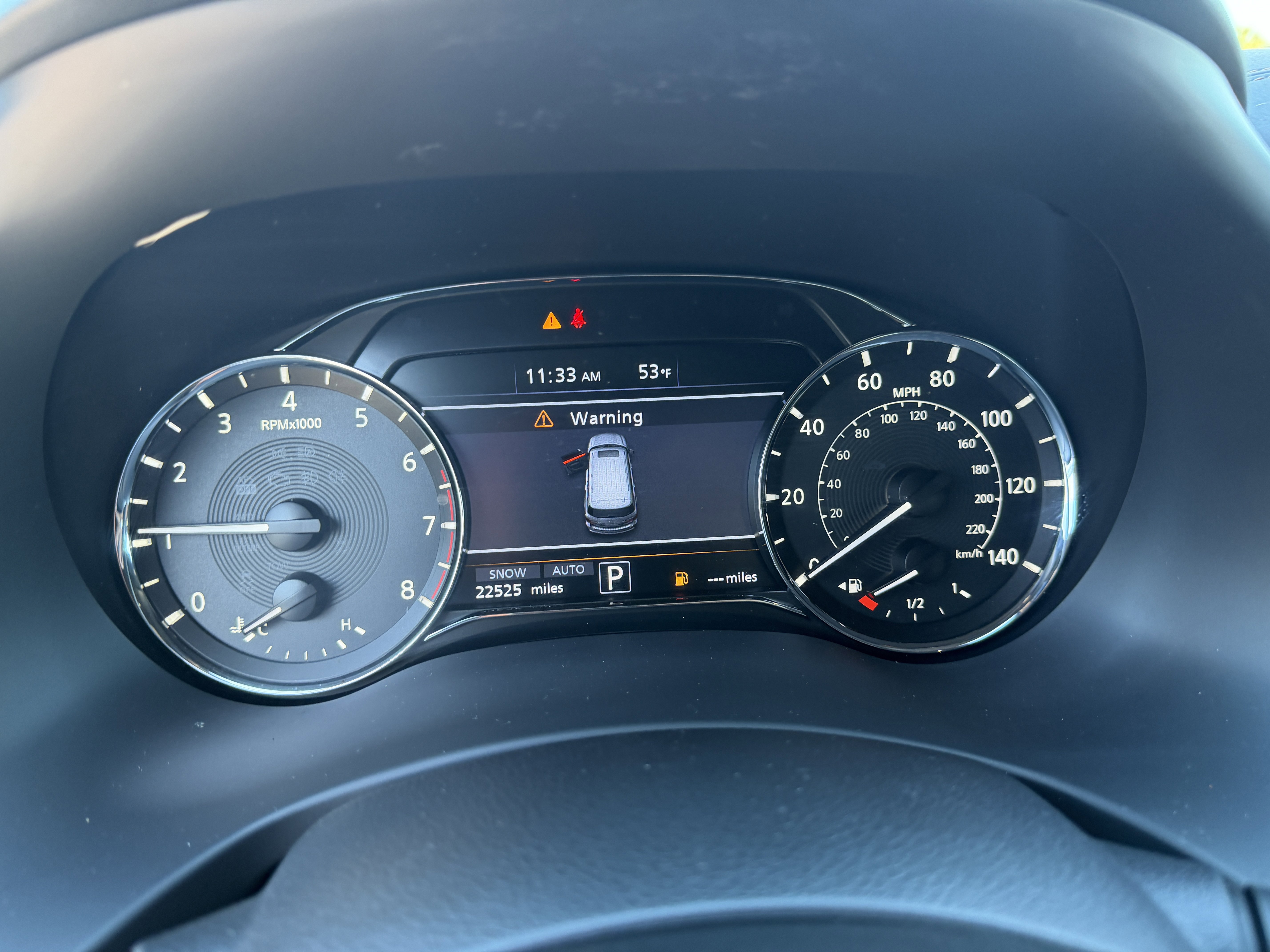 Used 2024 INFINITI QX80 Sensory image 32