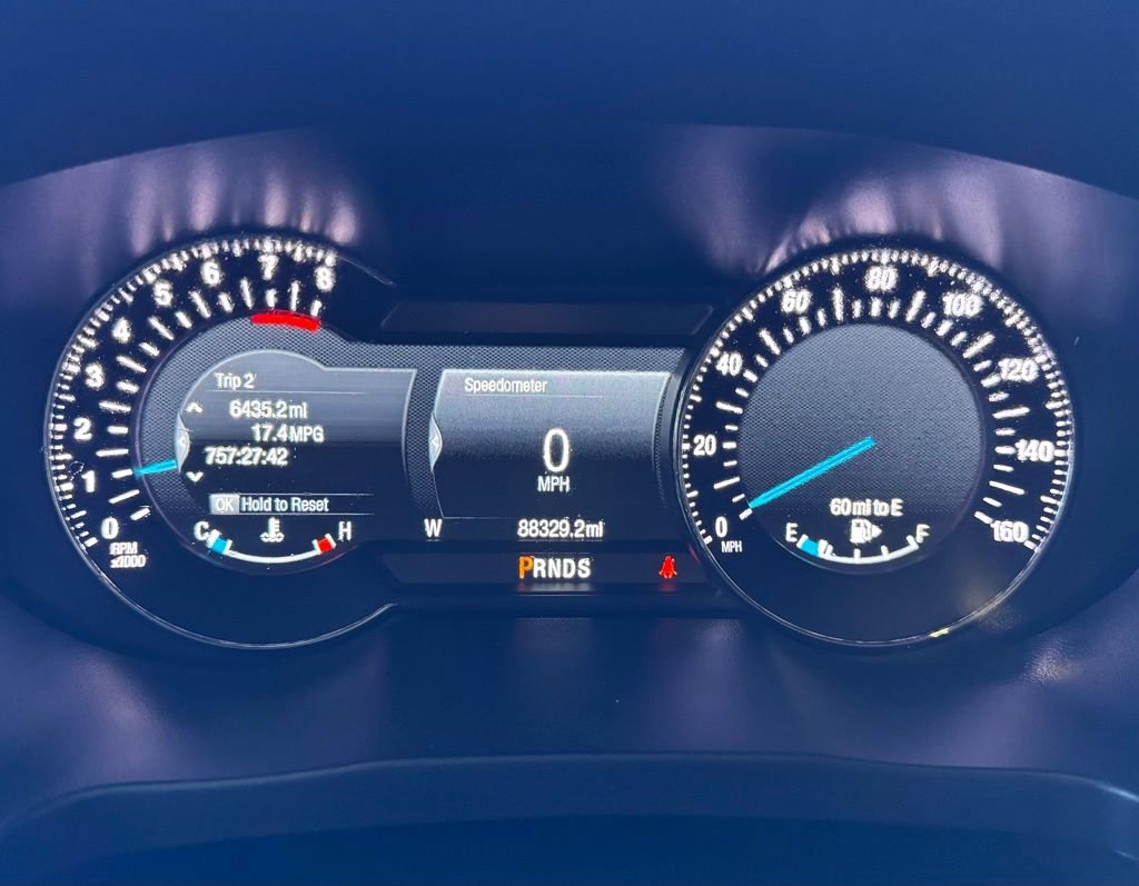 Used 2019 Ford Explorer Platinum image 31