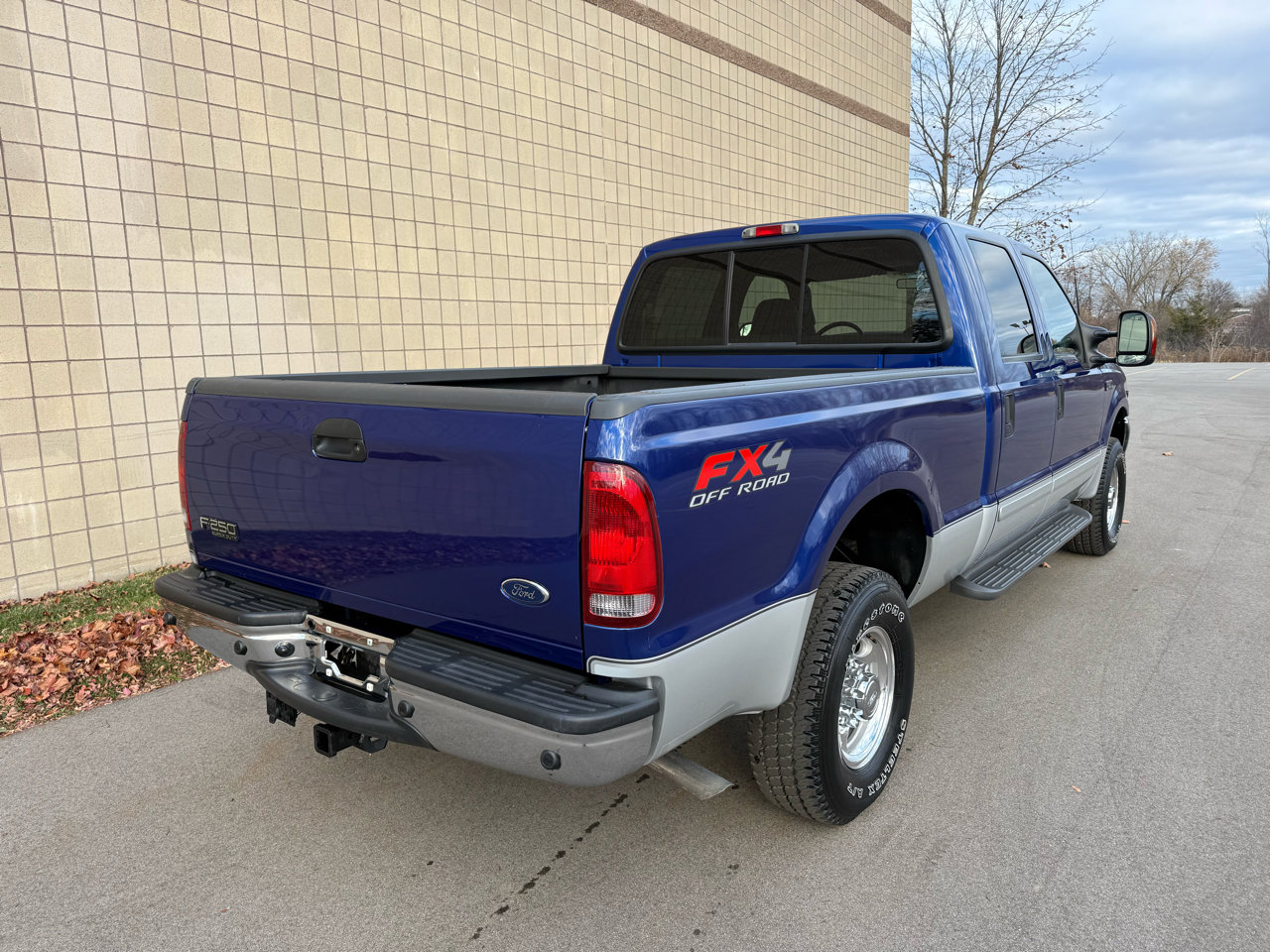 Used 2003 Ford F250 Lariat image 34