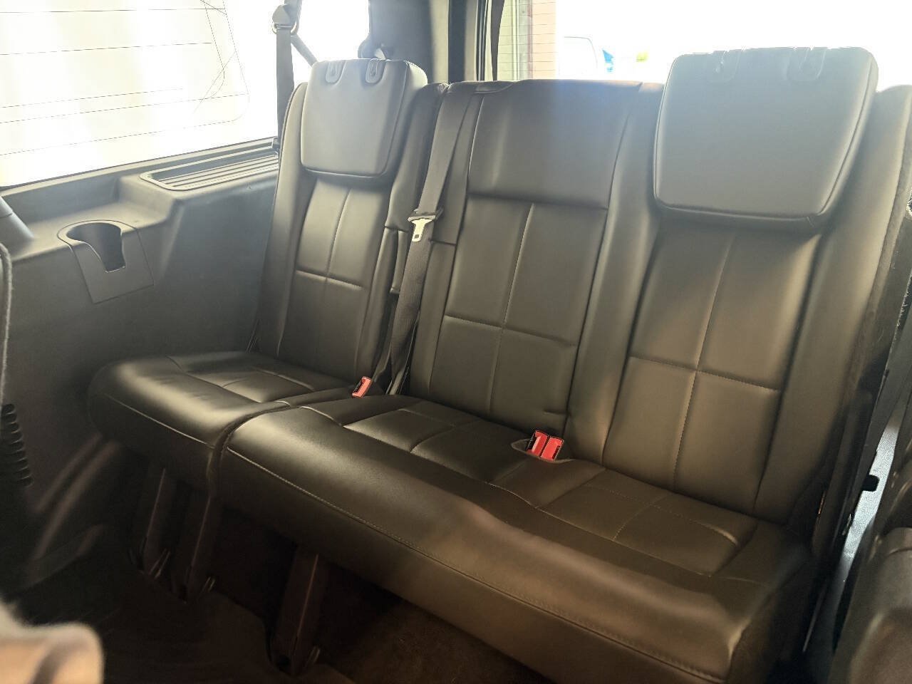 Used 2014 Lincoln Navigator L 4WD image 24