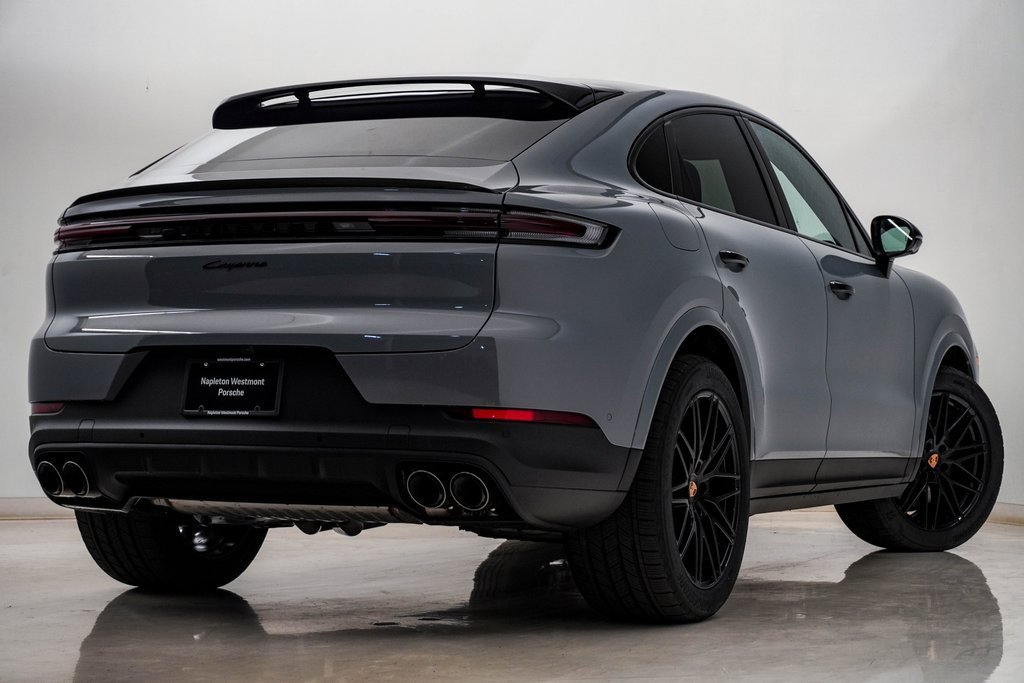 New 2026 Porsche Cayenne Coupe image 11