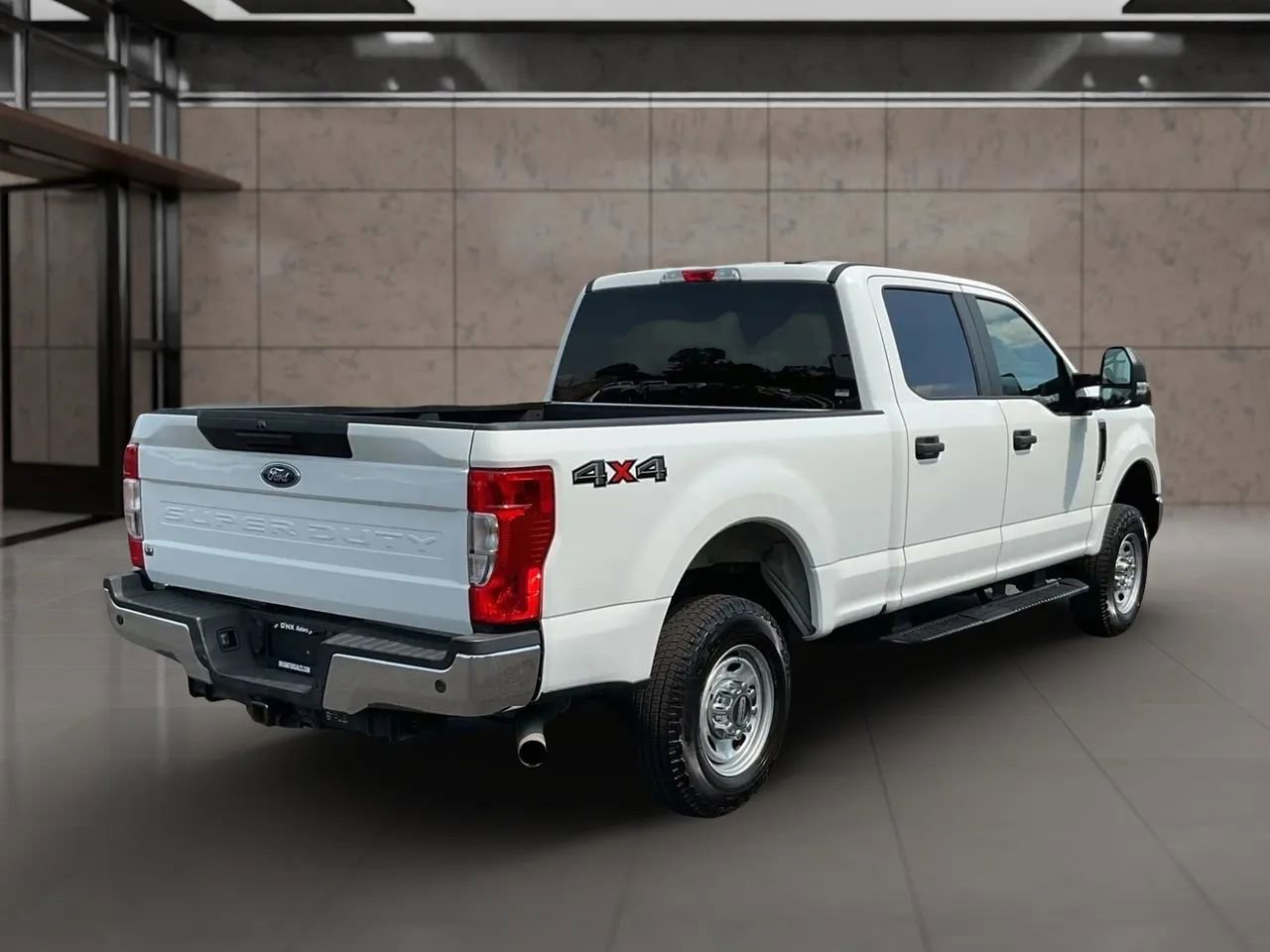 Used 2022 Ford F250 XL w/ Power Equipment Group image 6