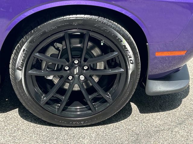 Used 2023 Dodge Challenger R/T w/ Blacktop Package RWD image 9