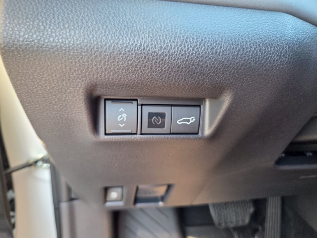 New 2026 Toyota RAV4 Limited AWD/4WD image 26