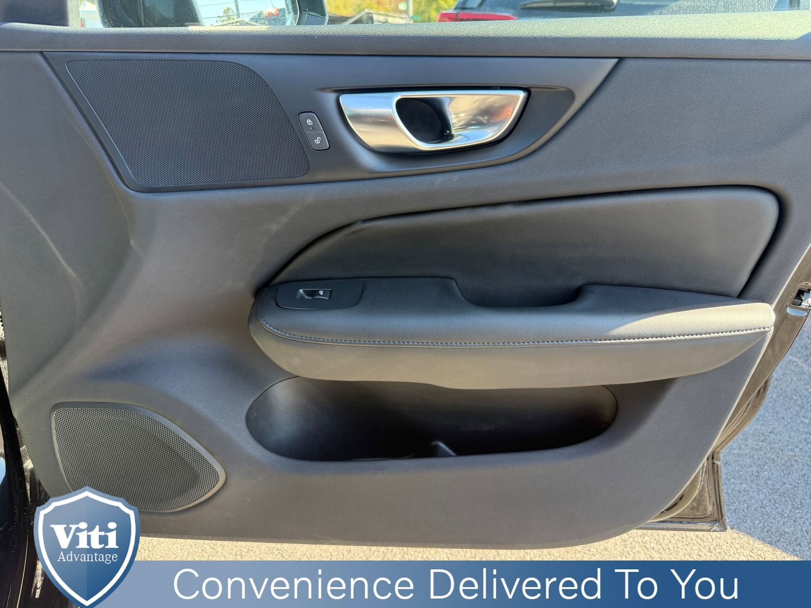 Certified 2024 Volvo S60 B5 Plus image 27