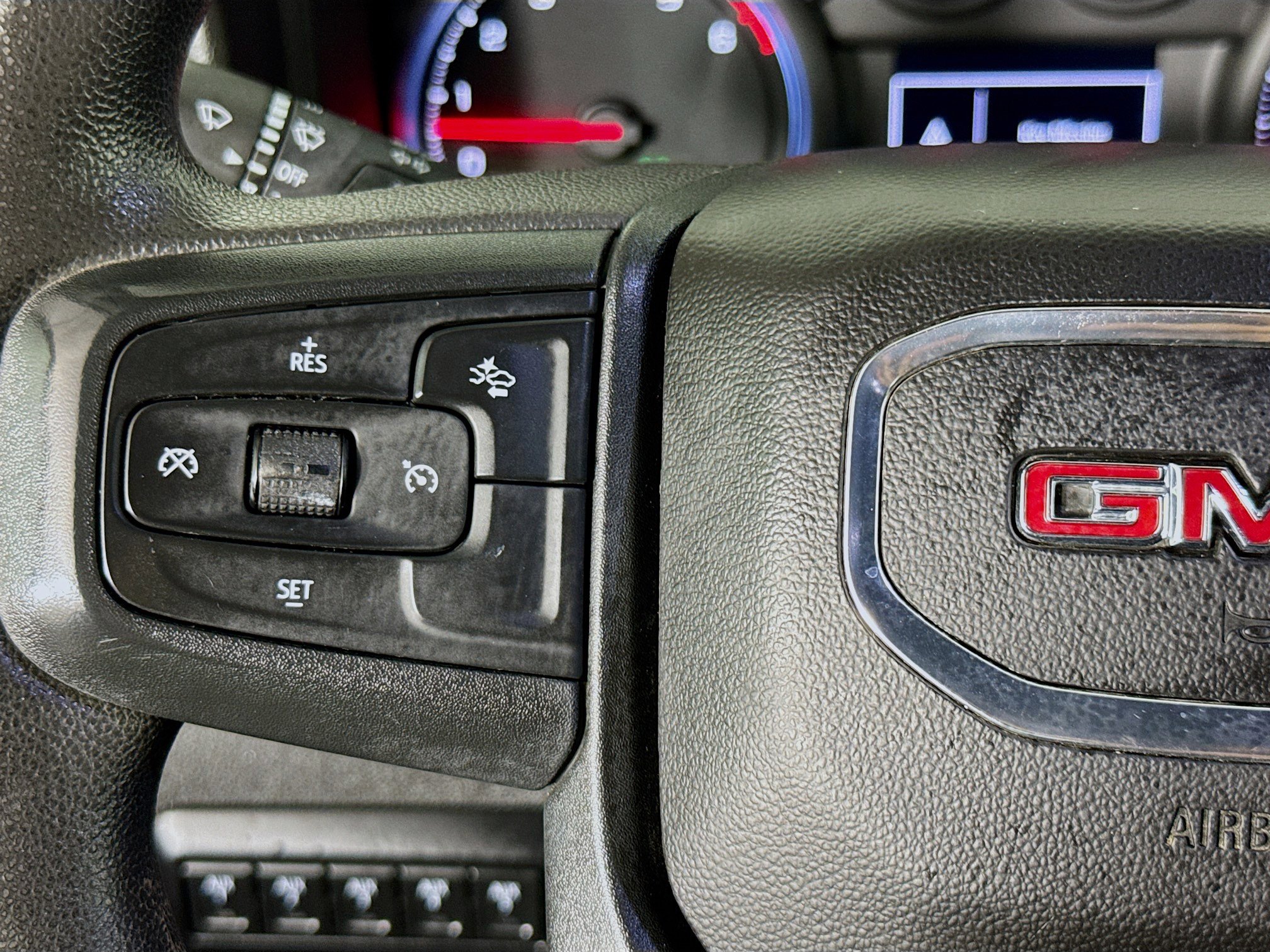 Used 2024 GMC Sierra 2500 Pro w/ Convenience Package image 13