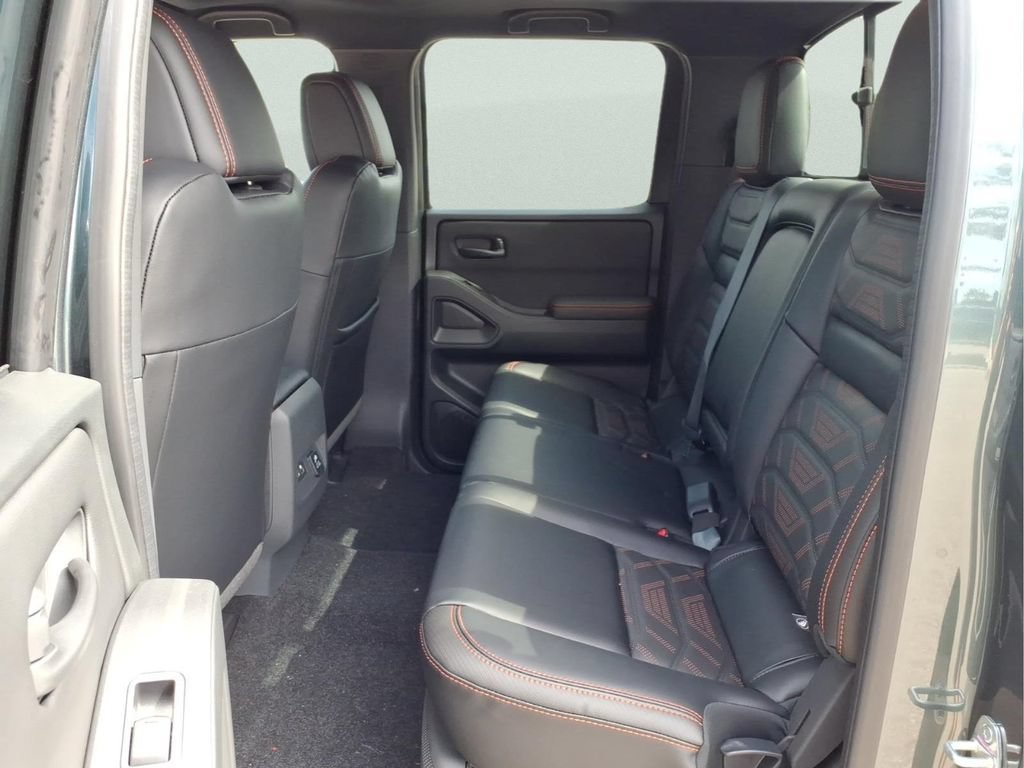 New 2027 Nissan Frontier PRO-4X w/ Pro Premium Package AWD/4WD image 8