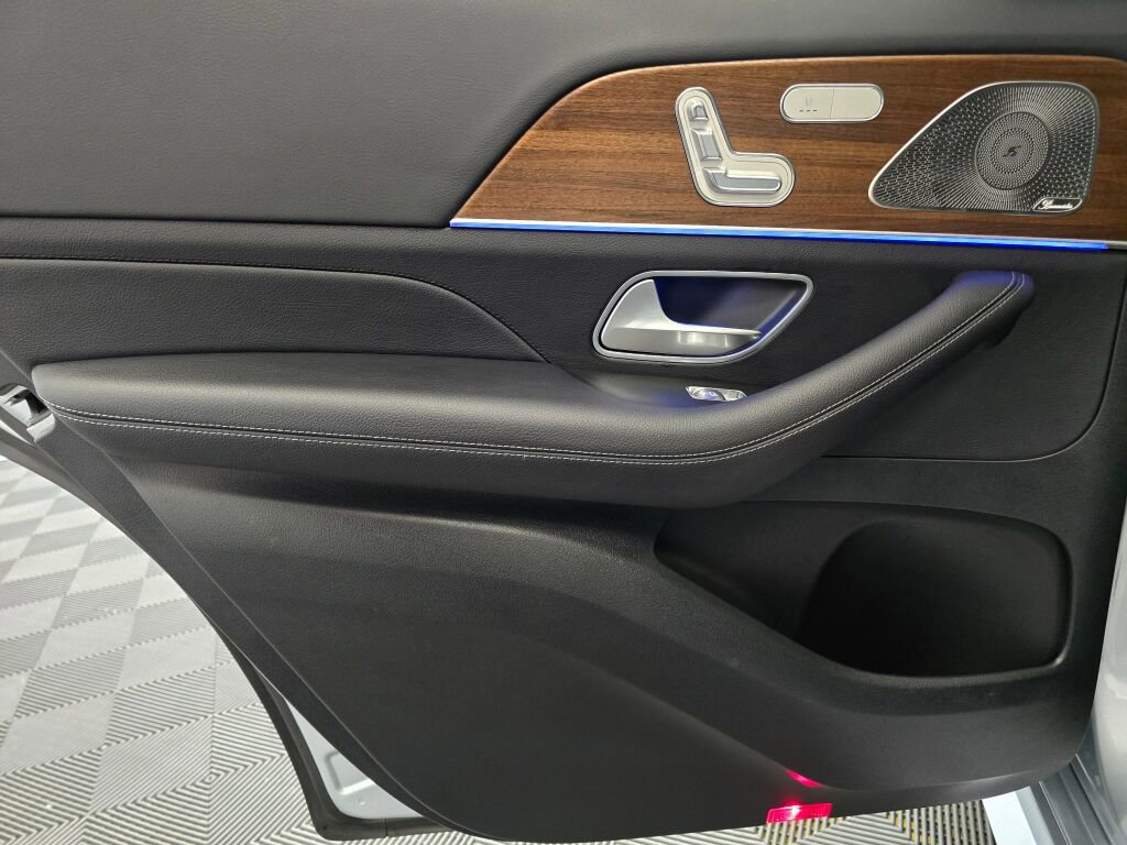 Used 2024 Mercedes-Benz GLS 450 GLS 450 image 20