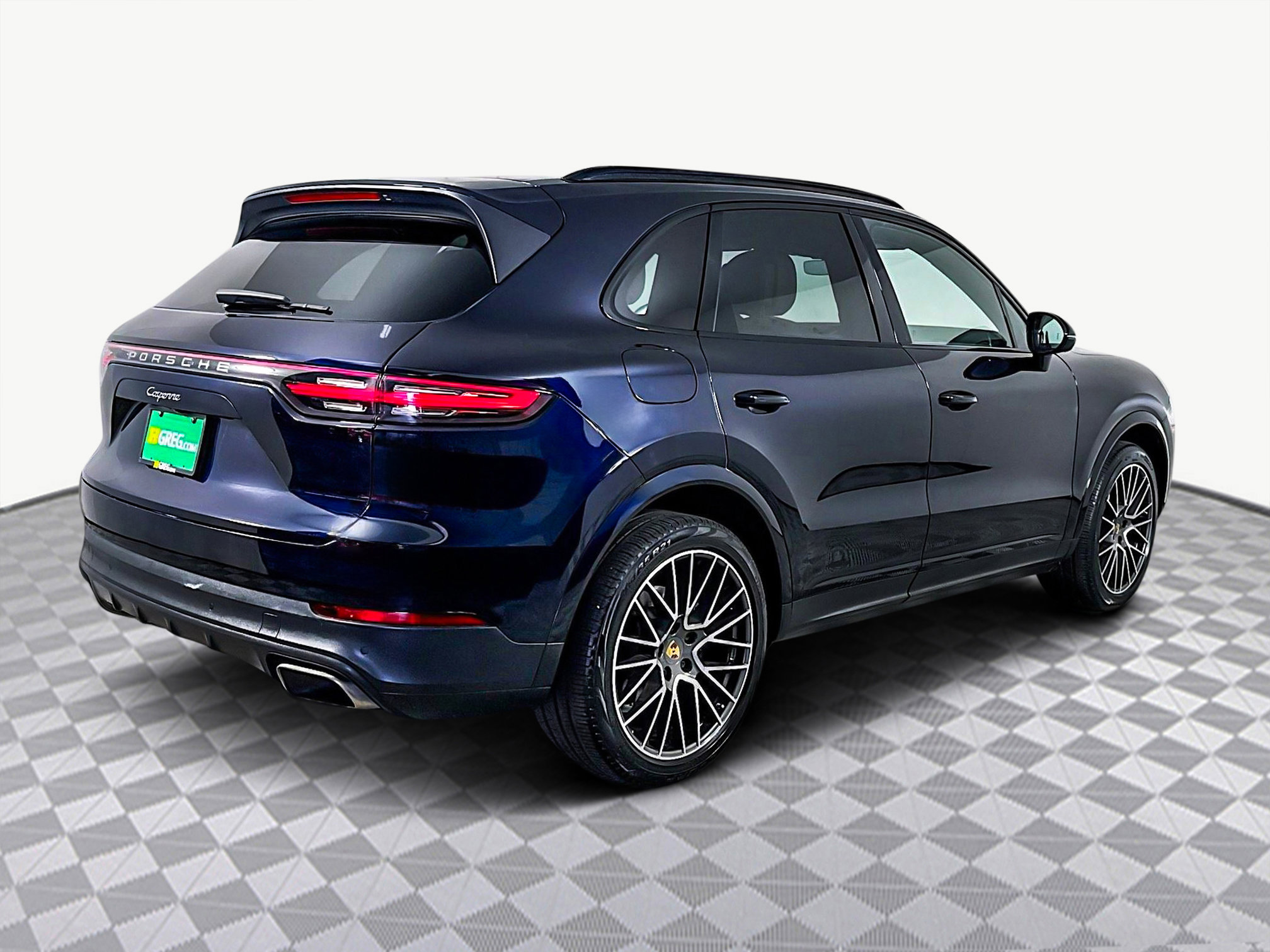 Used 2020 Porsche Cayenne image 8