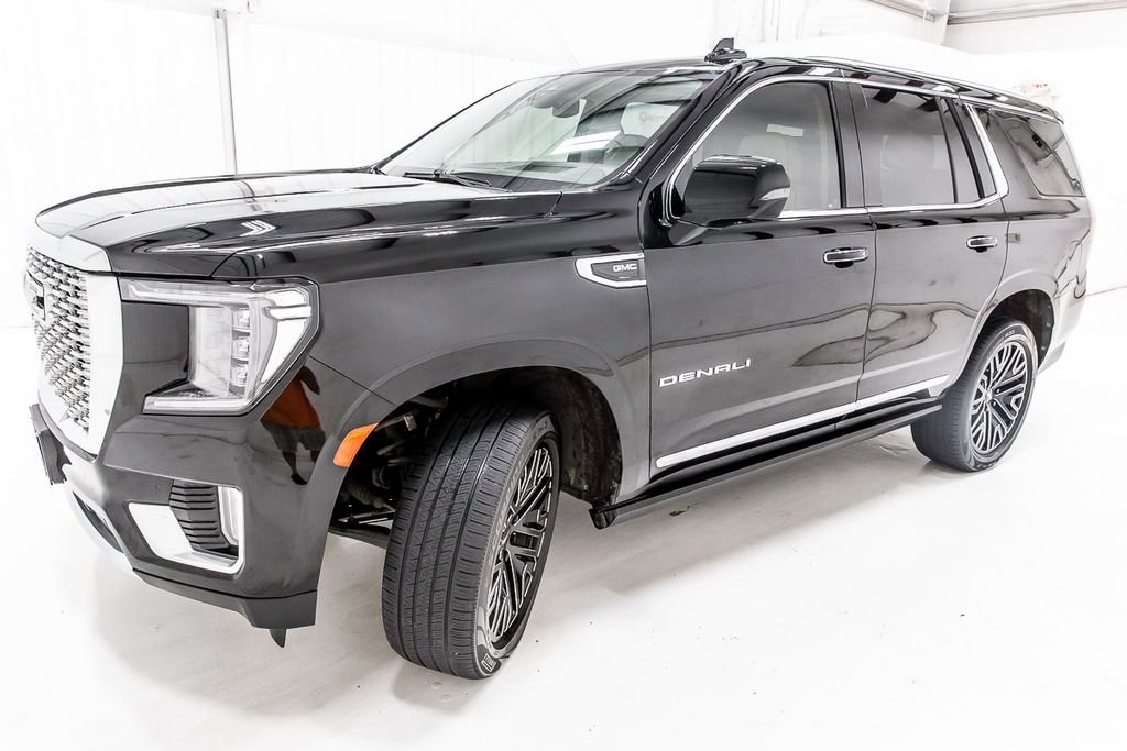 Used 2021 GMC Yukon Denali AWD/4WD image 2