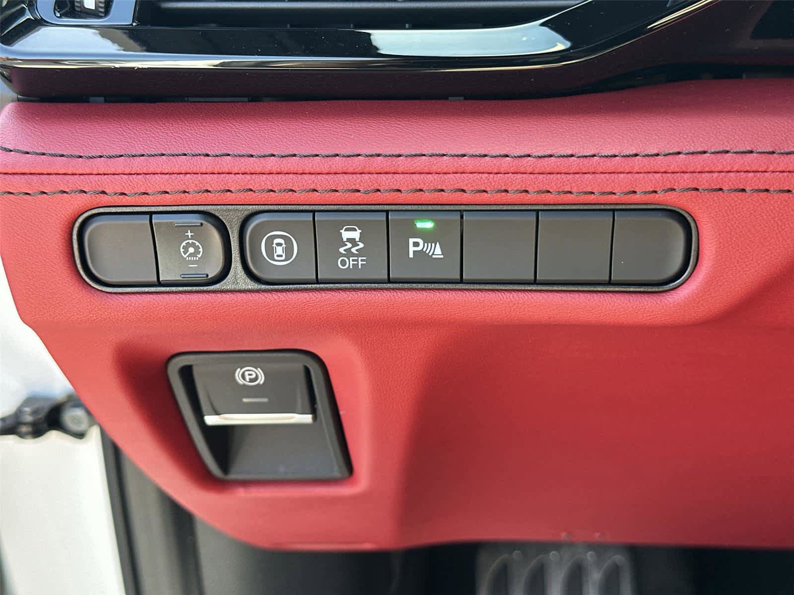 Certified 2025 Acura MDX A-Spec AWD/4WD image 39