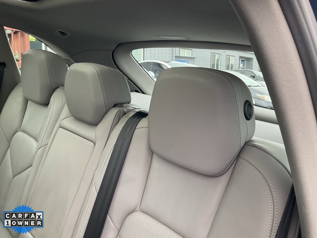 Used 2013 Porsche Cayenne image 32