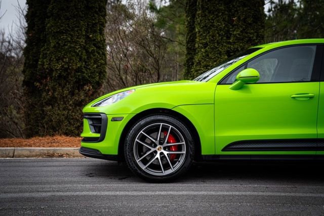 Used 2022 Porsche Macan S w/ Premium Package Plus image 10