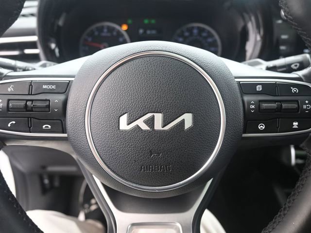 Used 2023 Kia K5 GT-Line image 13
