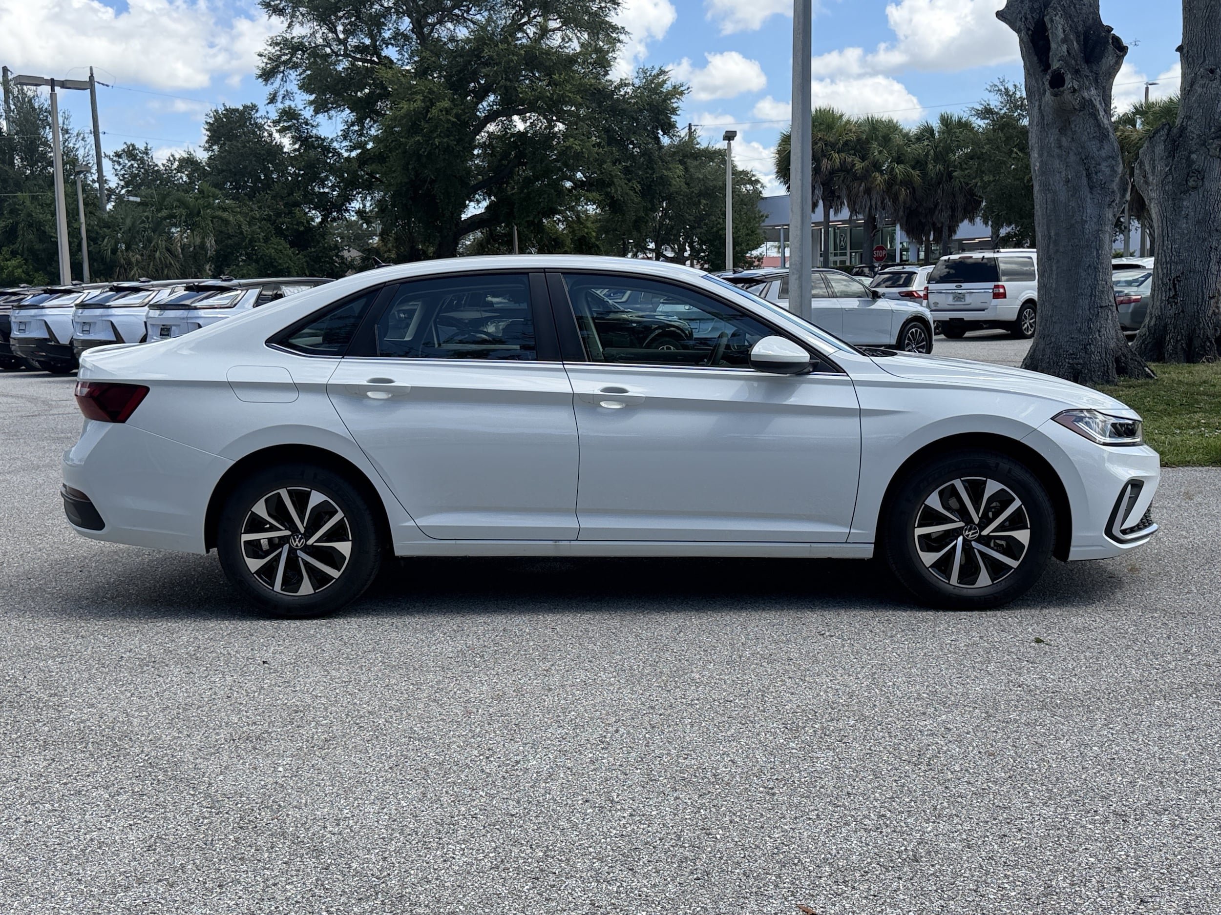 New 2026 Volkswagen Jetta S FWD image 8