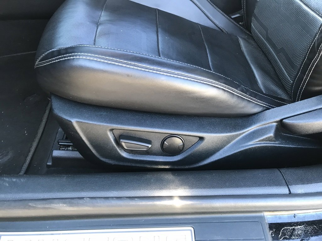 Used 2022 Ford Mustang GT Premium w/ Equipment Group 401A image 9