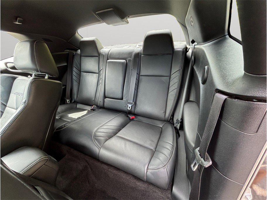 Used 2015 Dodge Challenger SRT Hellcat image 38