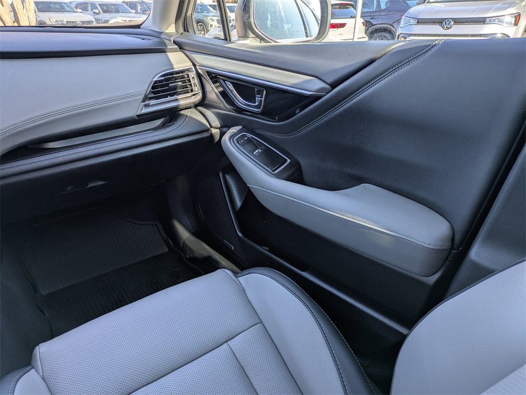 Used 2025 Subaru Outback Limited w/ Popular Package #2 image 9