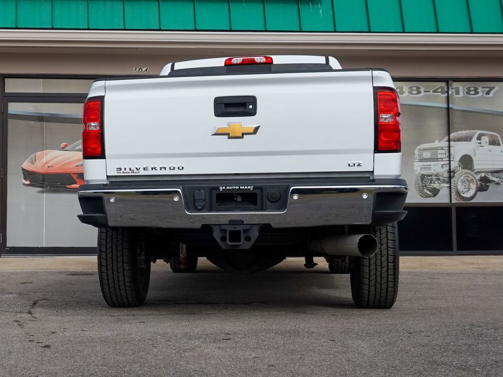 Used 2018 Chevrolet Silverado 2500 LTZ w/ Duramax Plus Package image 3
