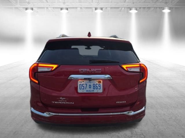 Used 2023 GMC Terrain Denali image 12