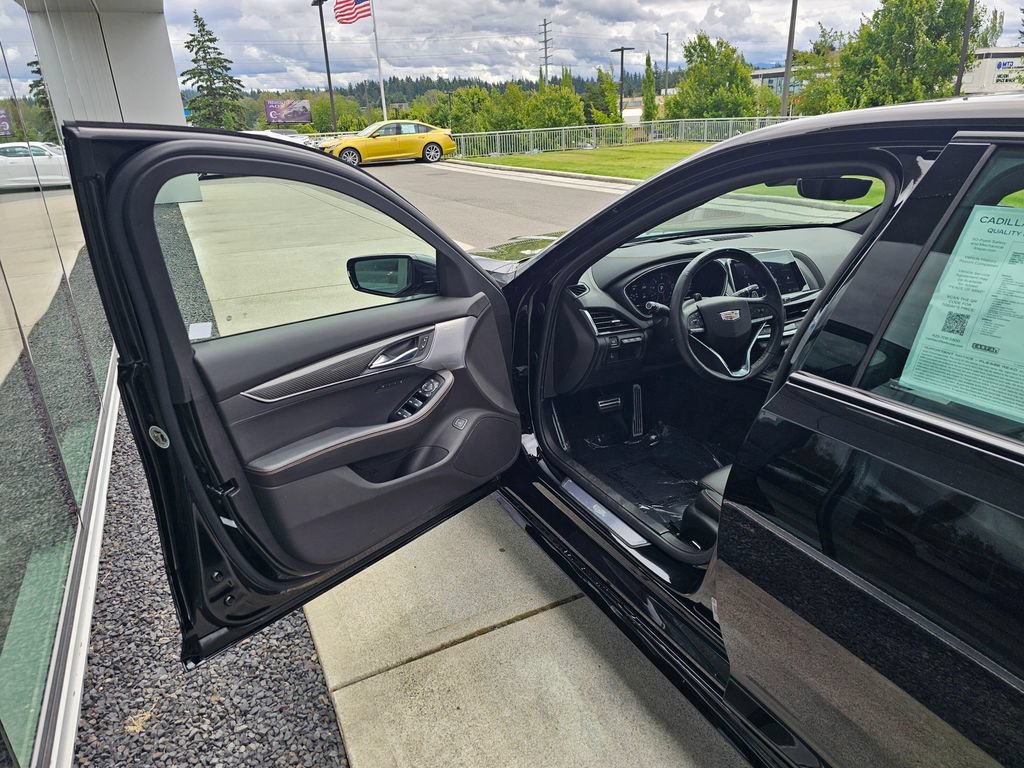 Used 2023 Cadillac CT5 Sport w/ Super Cruise 2 Package AWD/4WD image 18
